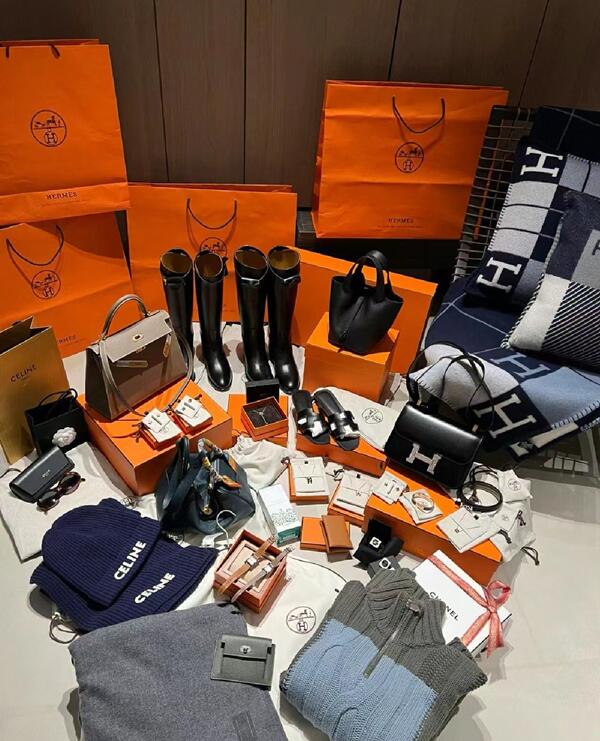 上海松江区回收品牌鞋子
